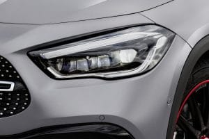 Mercedes-Benz GLA 2020 Scheinwerfer