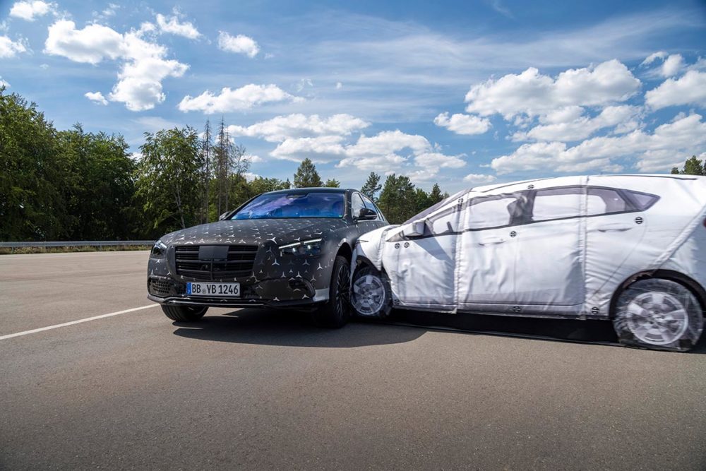 S-Klasse E-Active Body Control