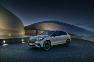 mercedes amg eqe suv 2023 4