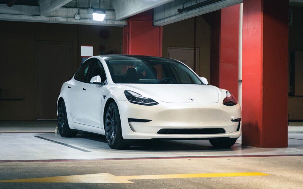 tesla model 3 performance