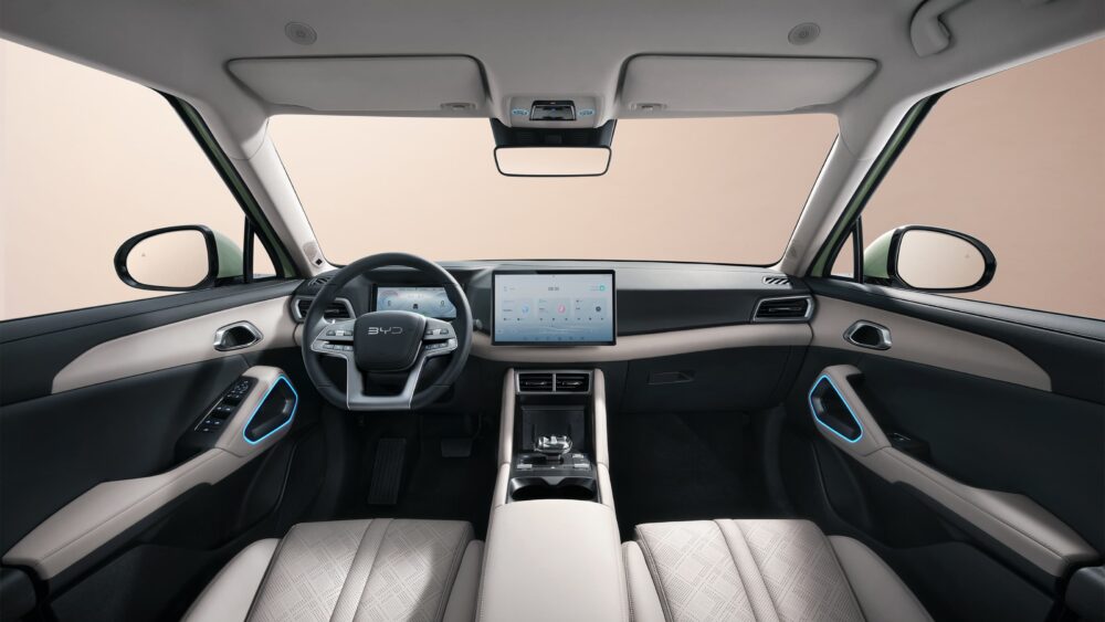 byd atto 2 interieur