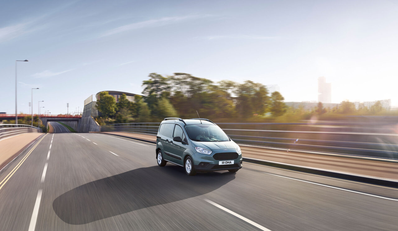 Ford Transit Courier Kastenwagen (J*2) Vehicle Model