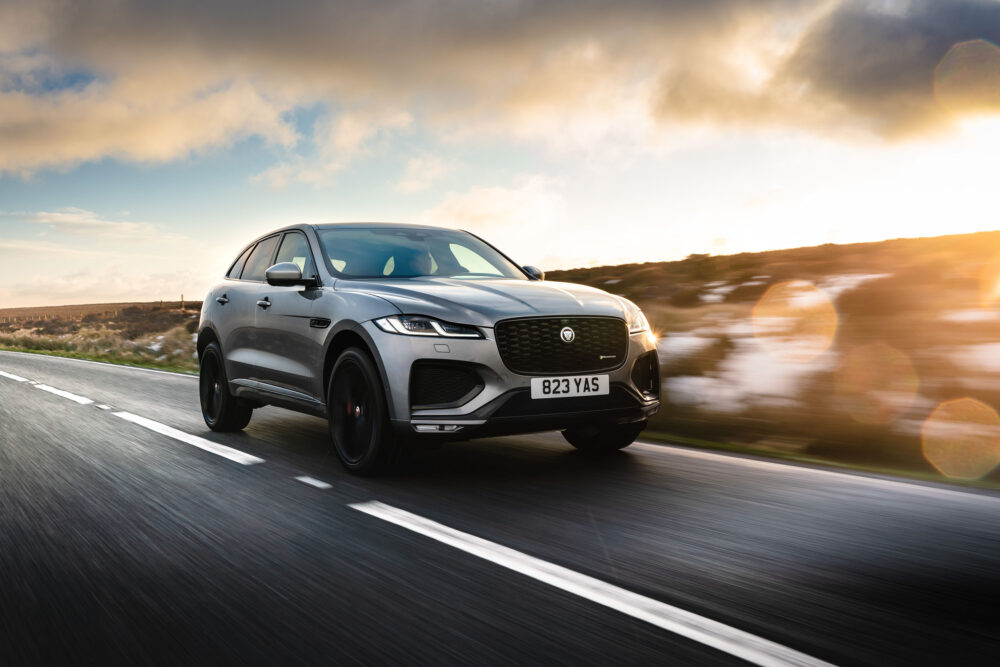 jaguar f pace 02
