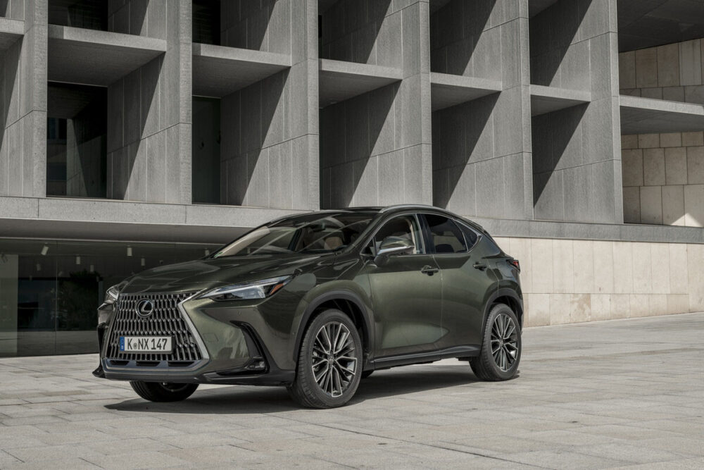 lexus nx 13